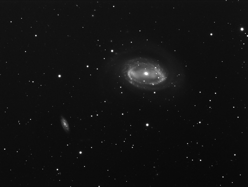 NGC4725L-15x5mn-120609-1r.jpg