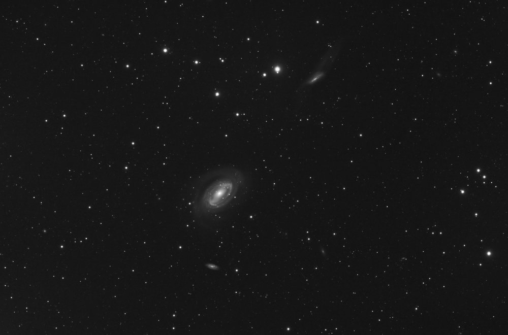 NGC4725_FSQ106_F5_Altair183ProTec-15_72x60s.jpg