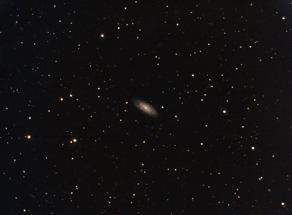 NGC7606_LRGB_cc2_2014_09_26_42x3mn_L.jpg