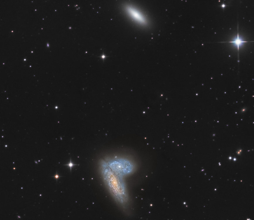 NGC_4567_astrosib.jpg