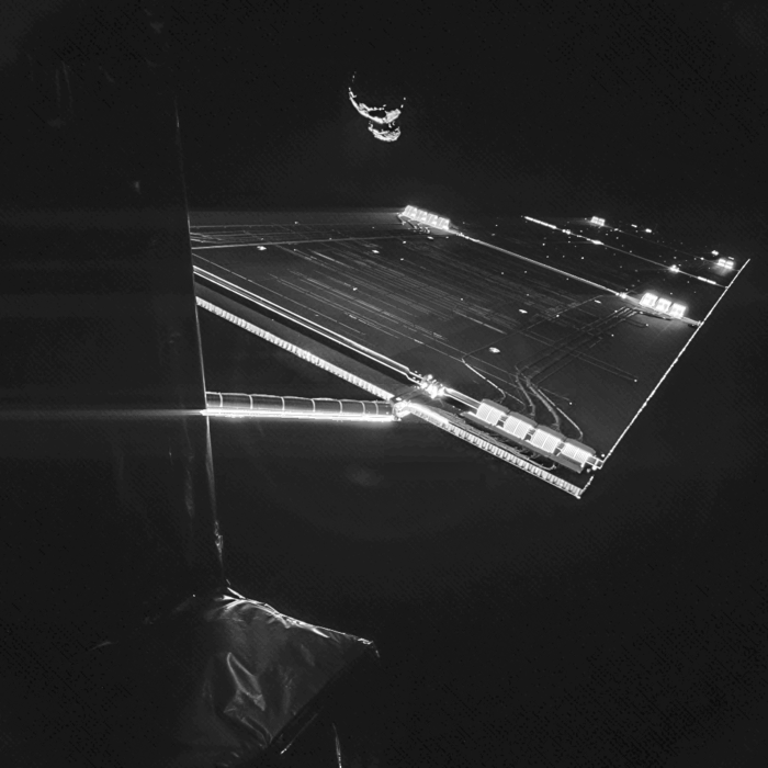 Rosetta_mission_selfie_at_comet_node_full_image_2.png