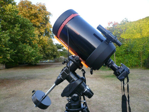 Matériel d'astronomie télescope lunette