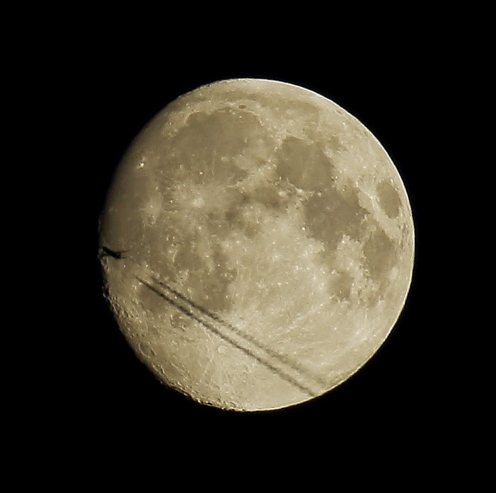 lune-avion1.JPG