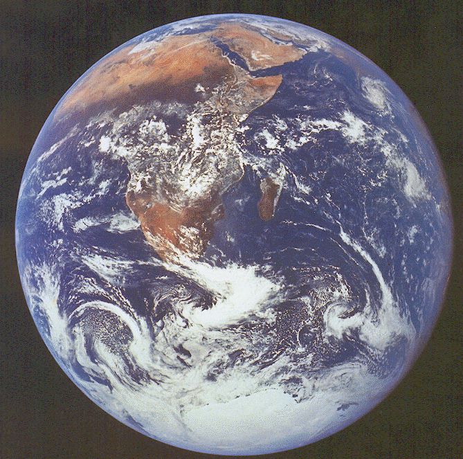 earth_1_apollo17_big.jpg