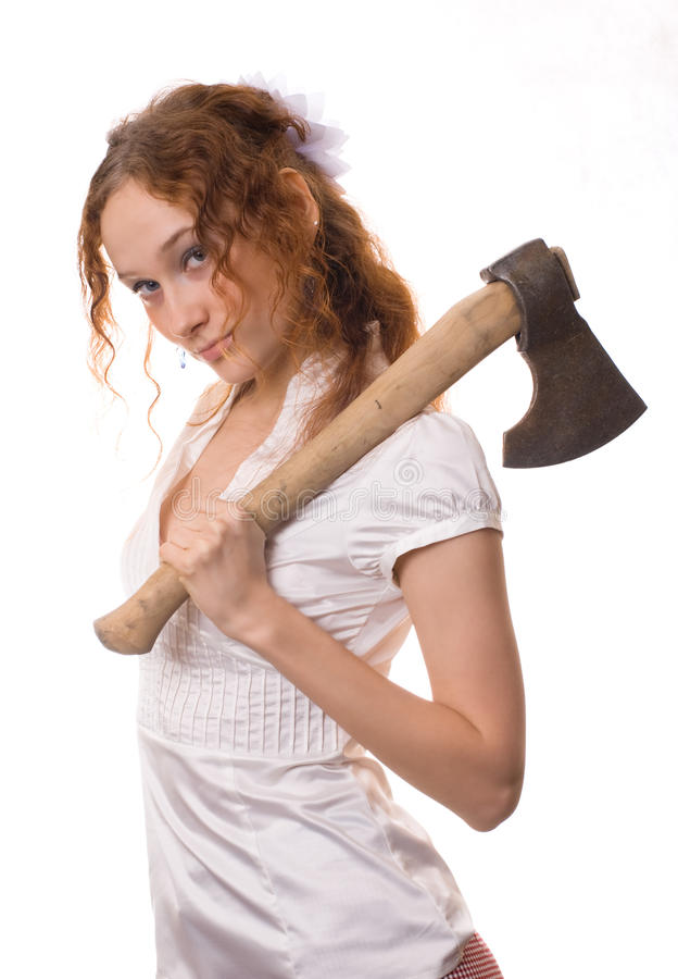 gentille-fille-avec-une-hache-13428273.jpg