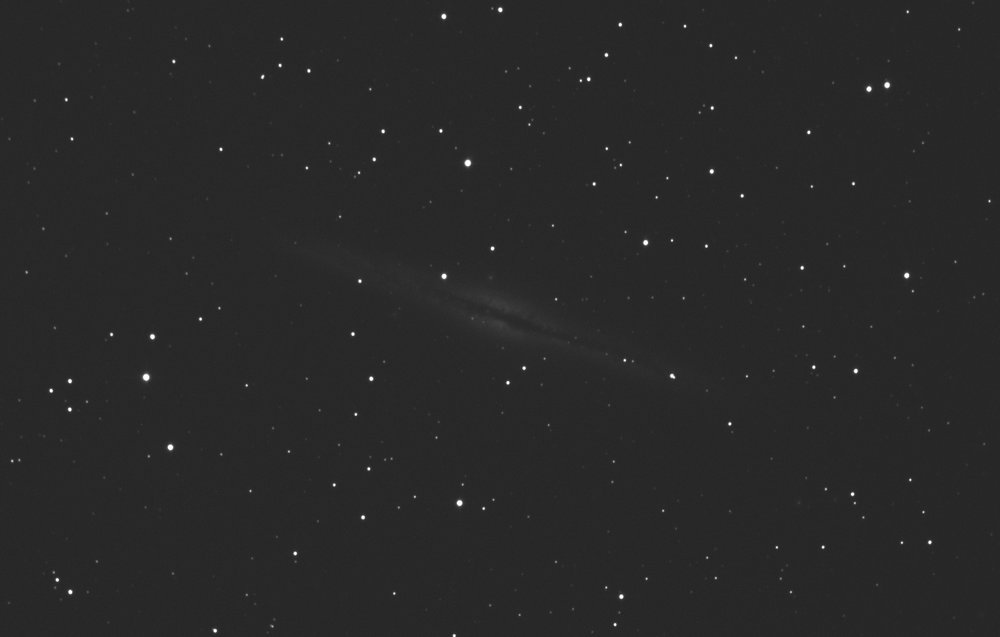 large.ngc891_brute.jpg.2e9c316df41adaff2ce5e71b3b1c5c7e.jpg