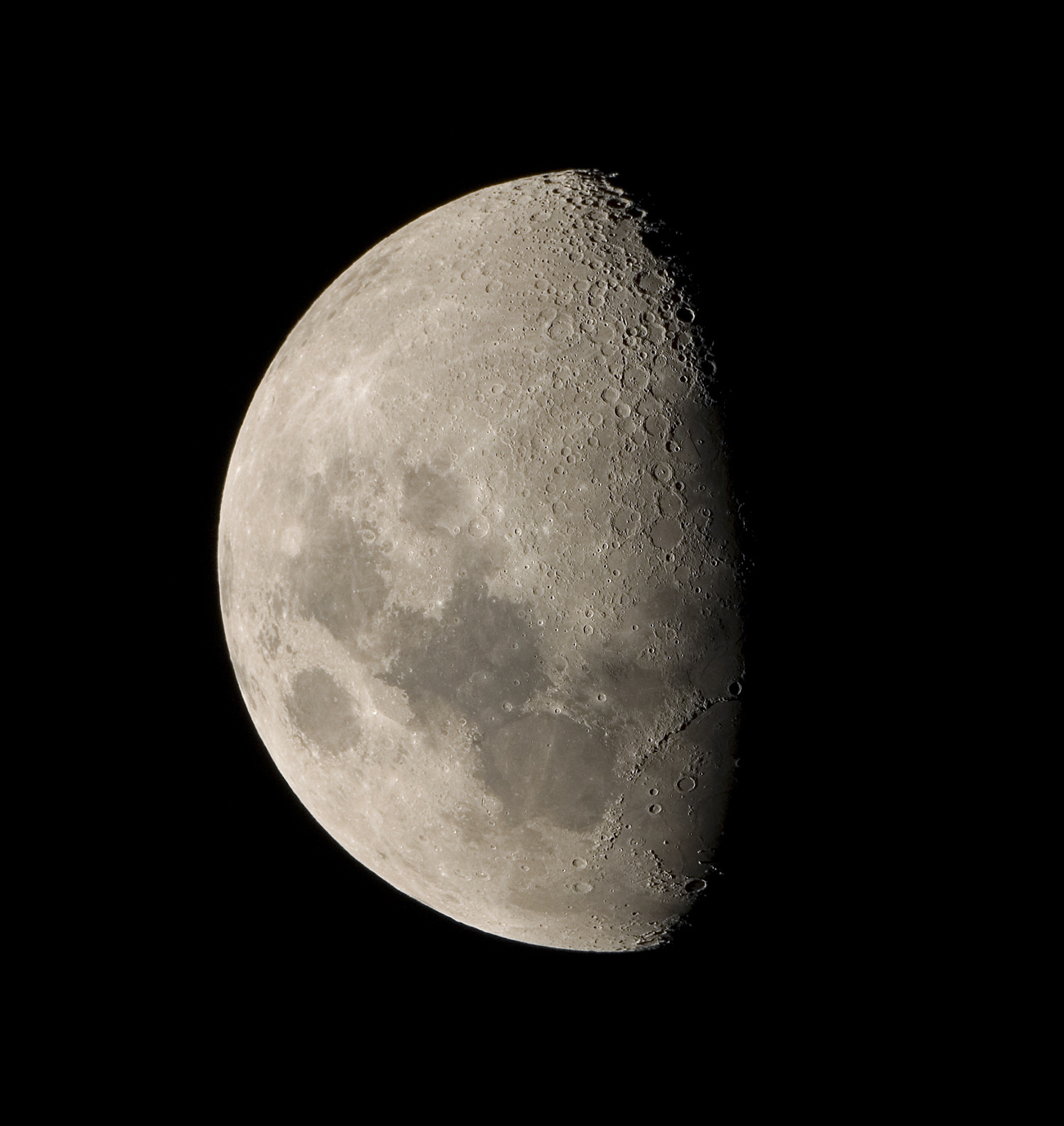 lune-241012r.jpg
