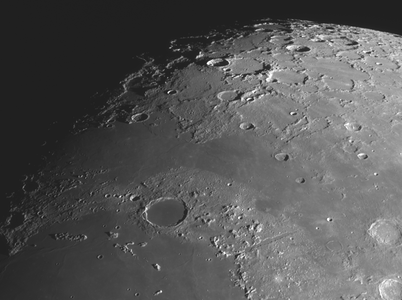 lune_28avril2015_20H10TU.jpg