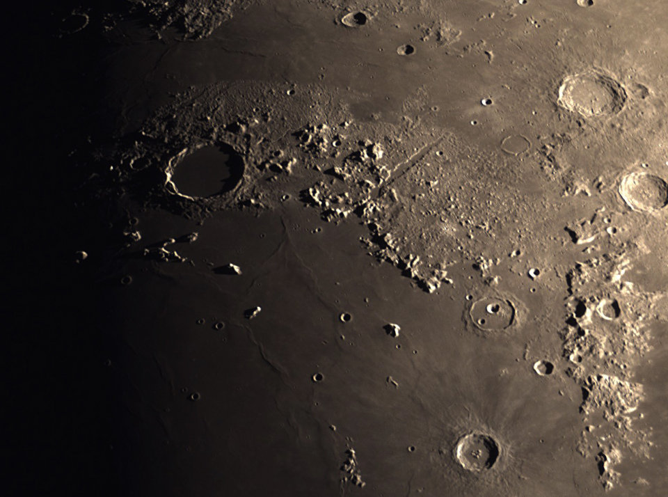 medium.Moon_191217_lapl4_ap248.jpg.ff811