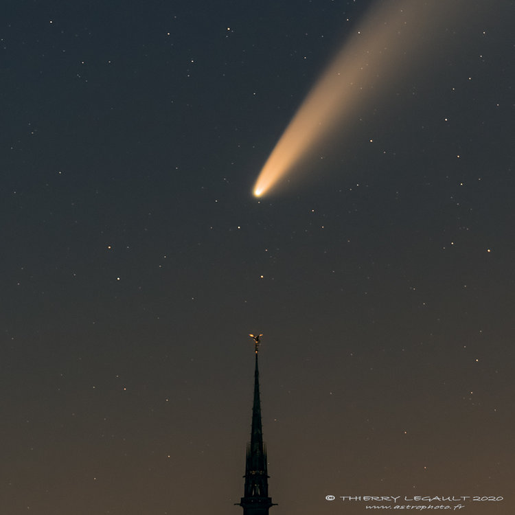 neowise_montsaintmichel_20200712_angel_f