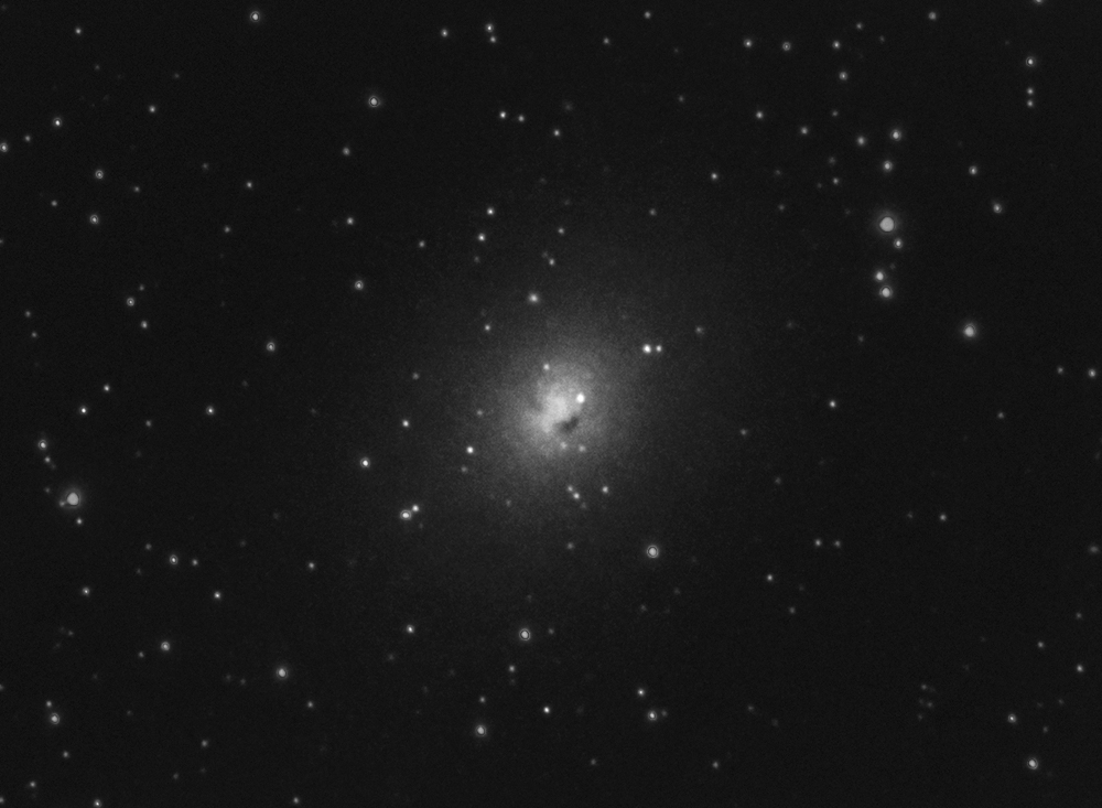 ngc185_zoom.jpg