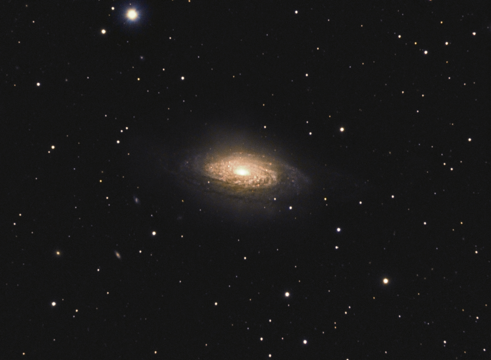 ngc3521-C8-red0.5-atik16hr-LRVB-SP.png