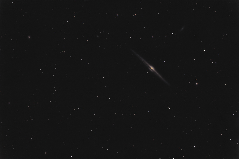 ngc4565_2010w.jpg