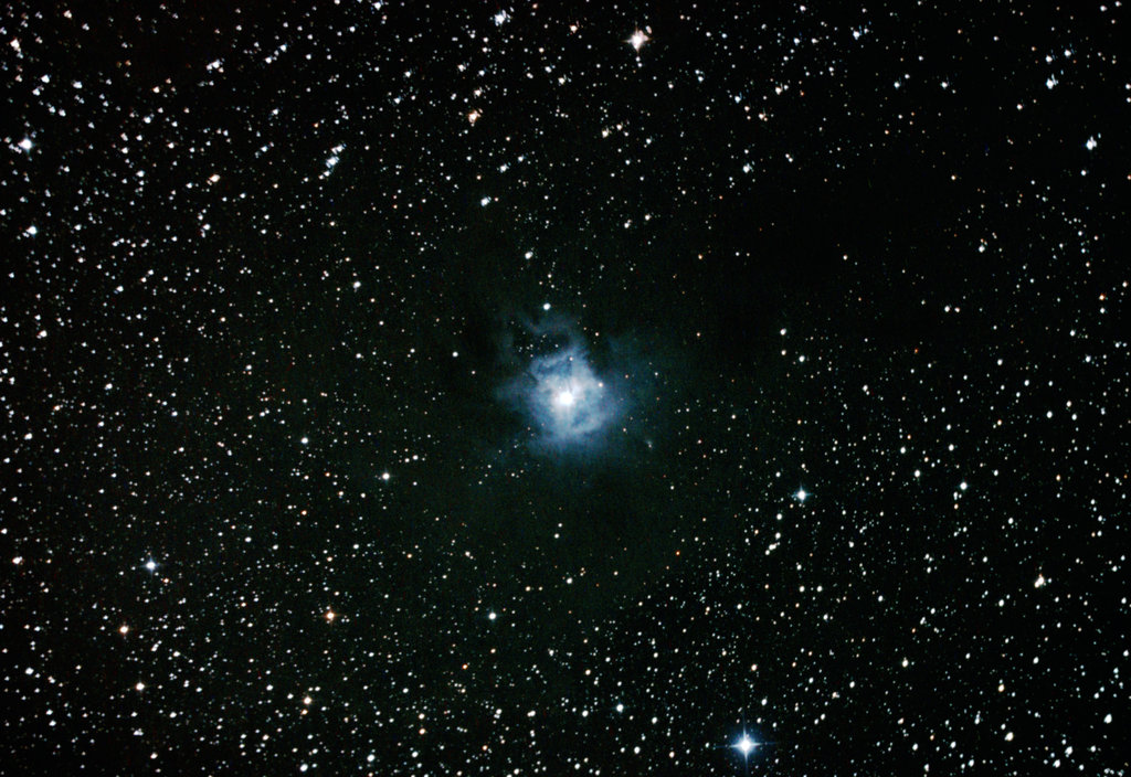 ngc_7023_nebuleuse_de_l_iris_by_arayashikinoshaka-dbahmgq.jpg