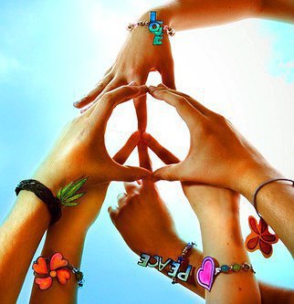peace-and-love-3-522559.jpg