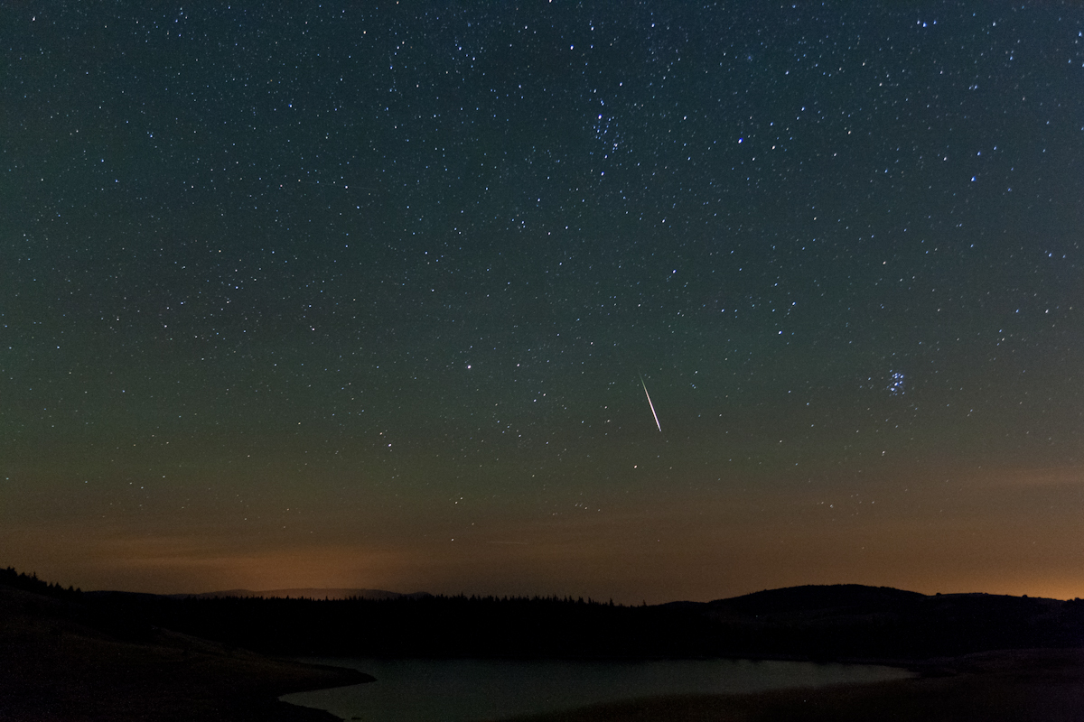 perseides_2015_08_12_lac_des_pises.jpg