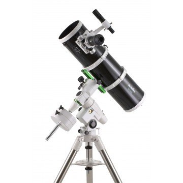 TÃ©lescope Sky-Watcher 150/750 DS sur NEQ5