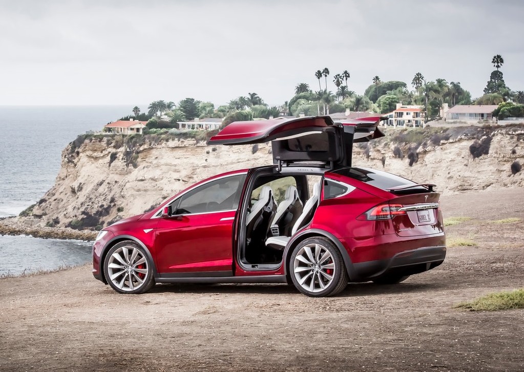 tesla-model-x-red_03.jpg