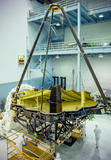 th_94592_jwst1_122_32lo.jpg
