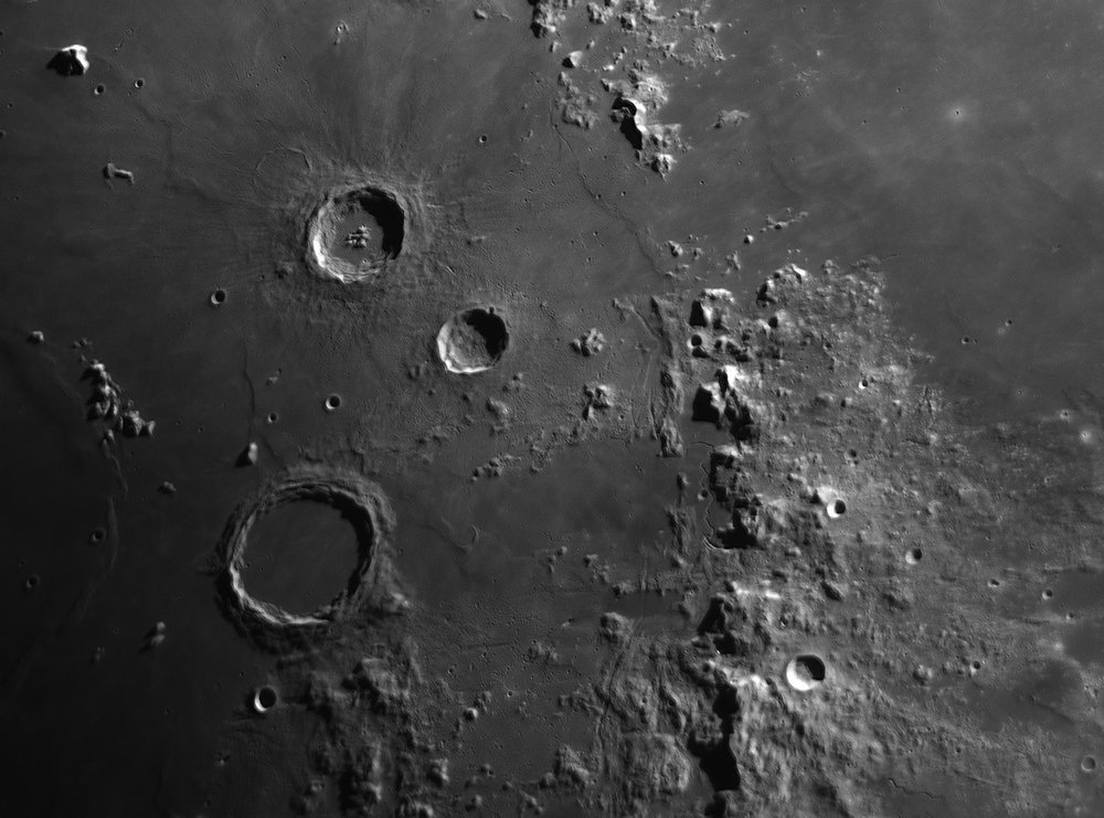 Moon_250318_ZWO ASI120MM_Gain=58_Exposure=2 (2).jpg