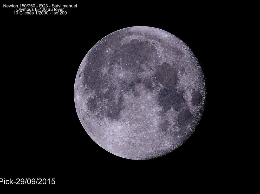 lune290915.thumb.jpg.3b042d7ff542ee12fa9b5a21555eff39.jpg