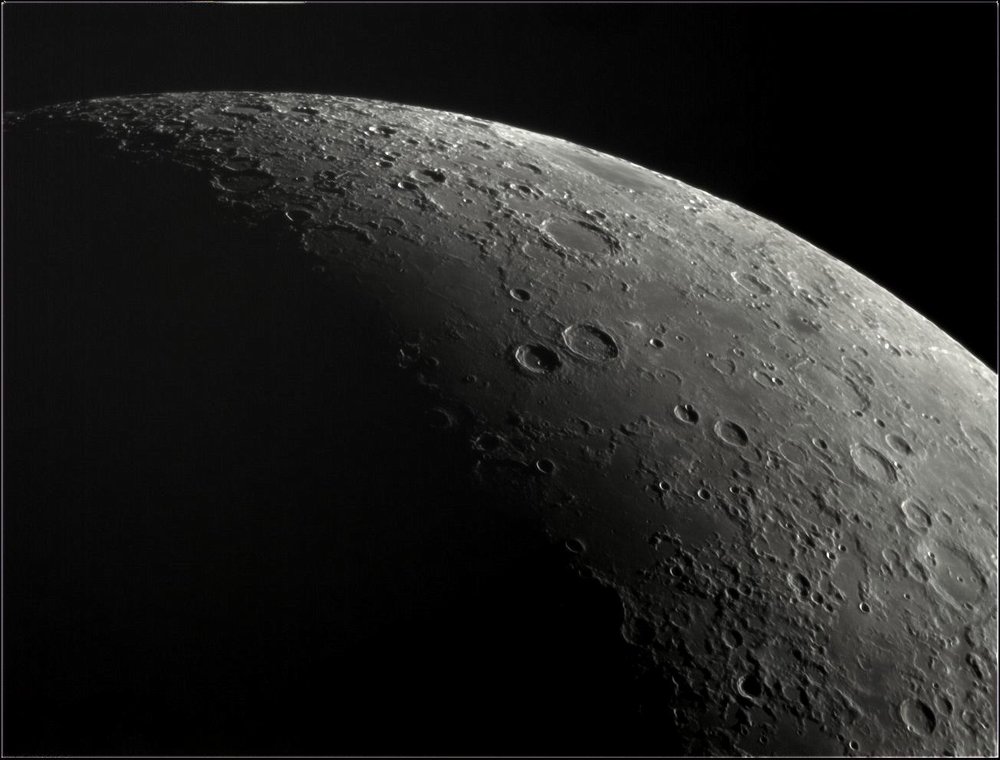 Lune 20180420-174656813_137_g_0061_08b_g4_ap910_iris.jpg