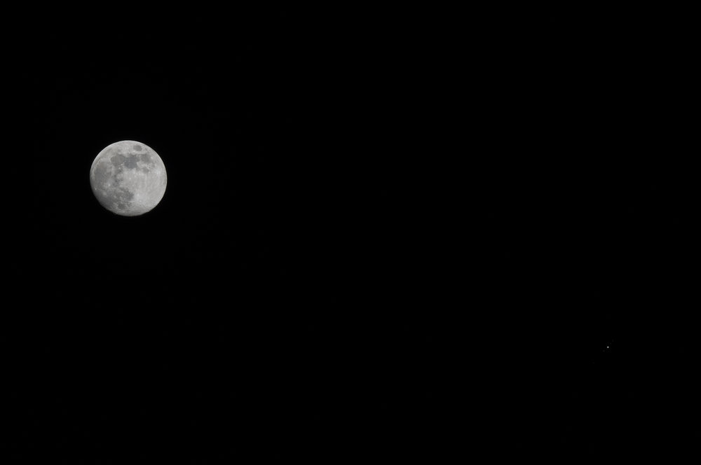 Lune-jupiter-lunes2.thumb.jpg.1c70e38559f419bd7f57832d6153b6c9.jpg