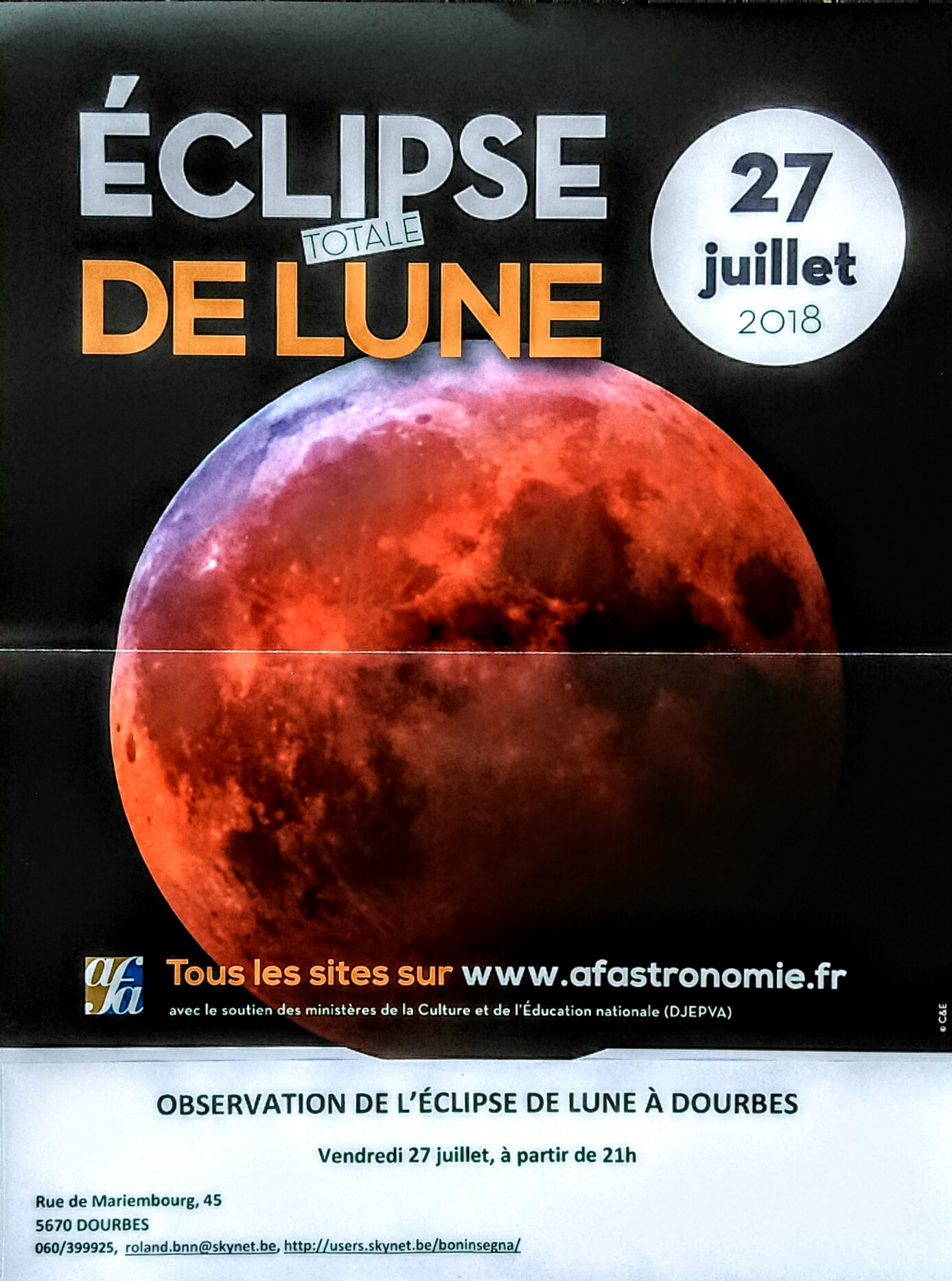 Eclipse totale de Lune, Mars, ciel nocturne d’été (Sud Belgique)
