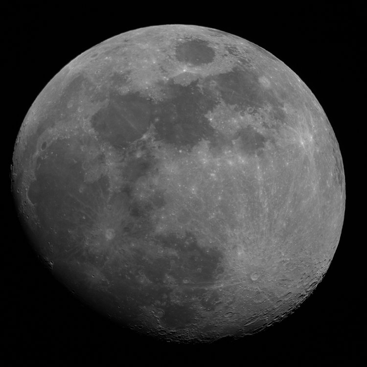 Lune-24-07-18-2.jpeg