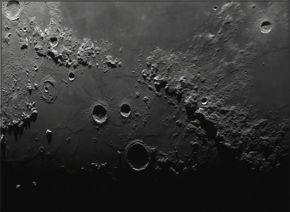 Moon_211347_N158-1641ap40_grad4_ap1900-astra2.jpg