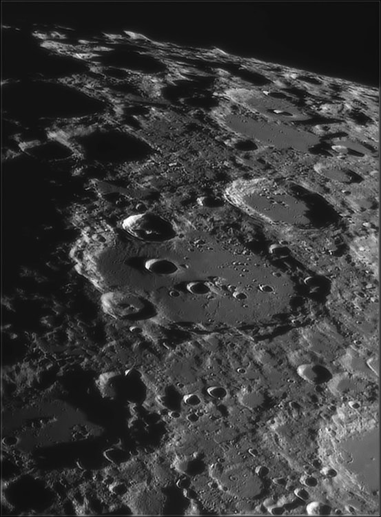 Moon_060756_962ap48_grad4_ap1252-astra1.jpg