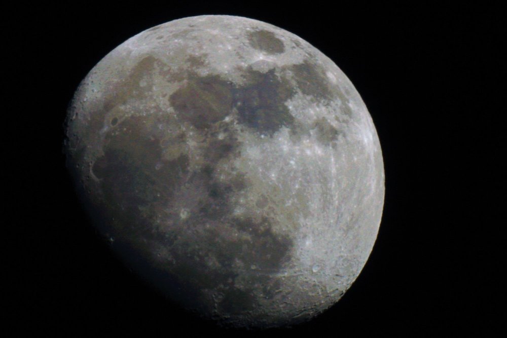 633450113_IMG_3168(2).JPG.7f9890368e00e4e9761df34b7e6b5be2.JPG lune.JPG