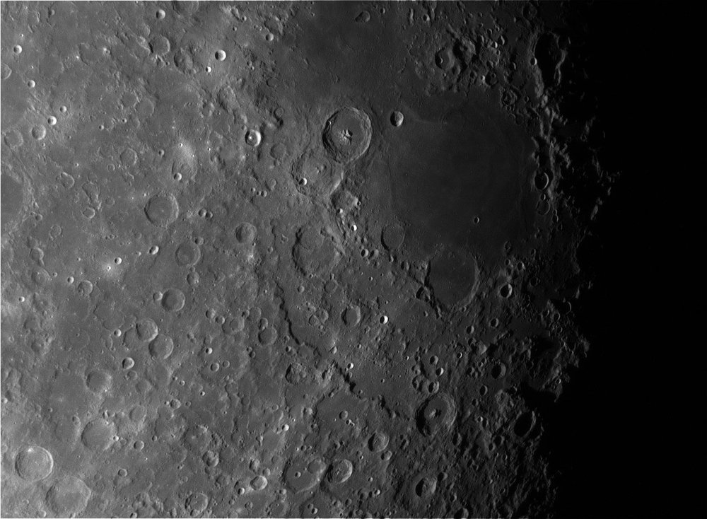 1618555199_Moon_072513_261218_ZWOASI224MC_Continuum_540nm_AS_P30_lapl4_ap407.thumb.jpg.c30d504ce15462a2248498dc738d1631.jpg