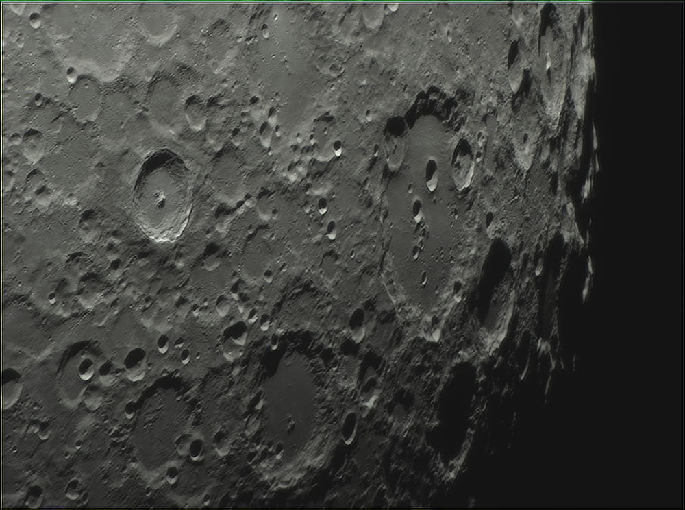 Moon_210226_N158x2-1349ap40_grad4_ap1833-astra1.png