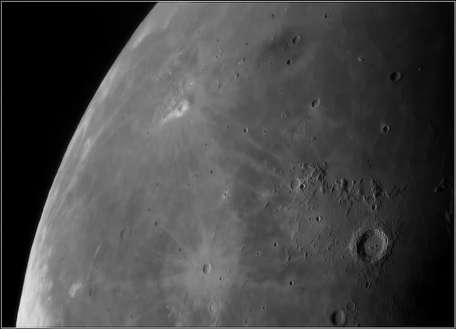 1447477198_Moon_090330_290119_ZWOASI224MC_IR_742nm_AS_P50_lapl4_ap916.jpg.a0a475b224ff7297b56f06452d33d931.jpg