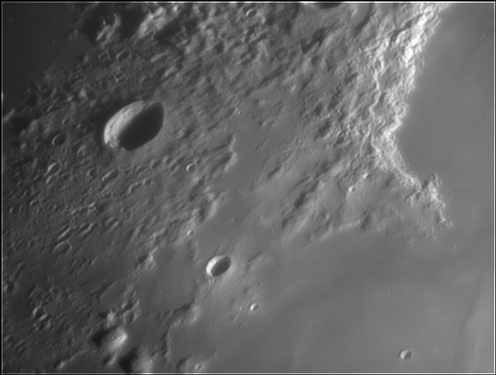 1781768982_Moon_234548_170119_ZWOASI224MC_IR_650_nm_AS_P40_lapl6_ap314.jpg.aefb0cb915288b03c255248296ec3b5b.jpg