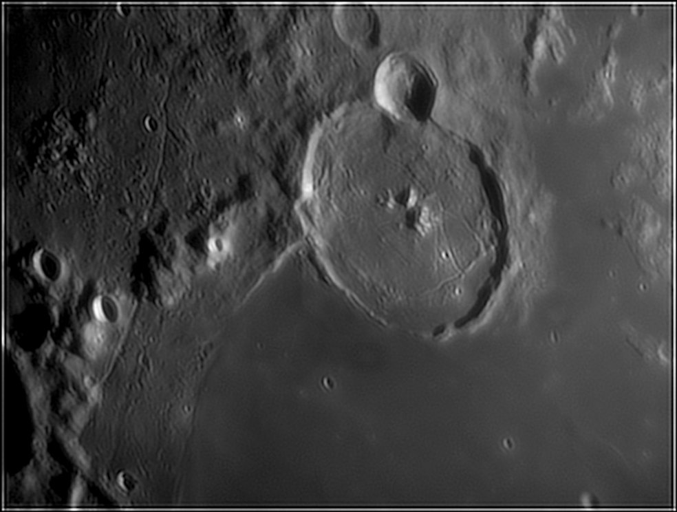 714354306_Moon_233908_170119_ZWOASI224MC_IR_650_nm_AS_P40_lapl6_ap349.jpg.6f546d01cb8996a69a175051c188a404.jpg