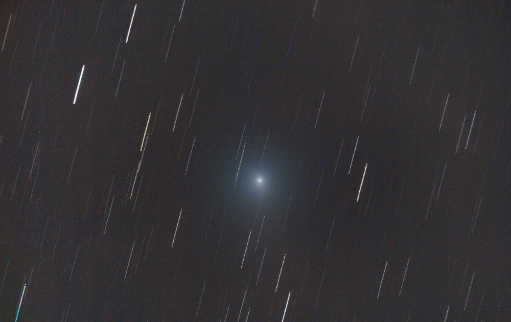 ComèteY12018-Iwamoto-centré_comète.jpg
