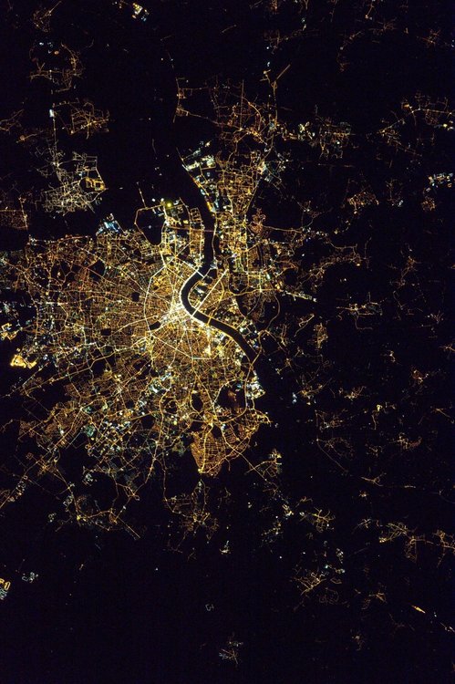 Bordeaux vue de l'espace.JPG