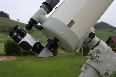 William Optics Annexe de télescope binoculaire ''BinoViewers'' avec un  paquet d'accessoires