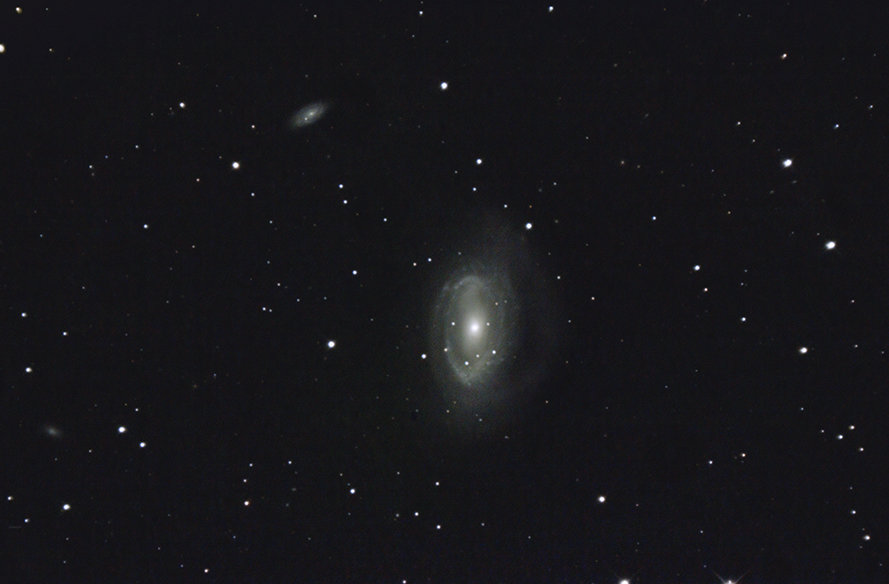 ngc4725.jpg.1f75ad2d6227aff3824a419606691943.jpg