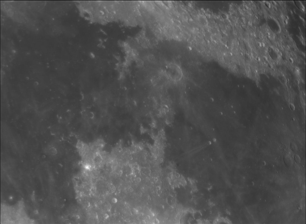 1096500765_Moon_225818_210319_ZWOASI224MC_Rouge_21_AS_P50_lapl6_ap499.thumb.jpg.aa3ed4b8328416ce2059c3fafea85d31.jpg