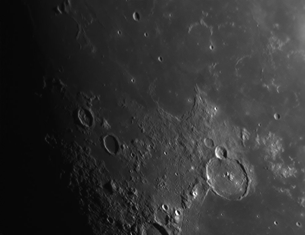 1180288145_Moon_213513_160219_QHY5LII-M_Rouge_23A_AS_P35_lapl4_ap975.thumb.jpg.a1c6ca16b809b861c76cd1aec3adc1d6.jpg