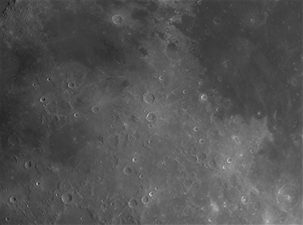 1542710753_Moon_191134_160319_ZWOASI224MC_G_AS_P25_lapl6_ap2143.thumb.jpg.355c1f5907f467784f7297c1624e20a1.jpg
