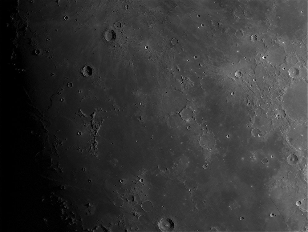 1608630184_Moon_191244_160319_ZWOASI224MC_G_AS_P25_lapl6_ap1661.thumb.jpg.b33a2f432874cb090398ea7179a56fe5.jpg