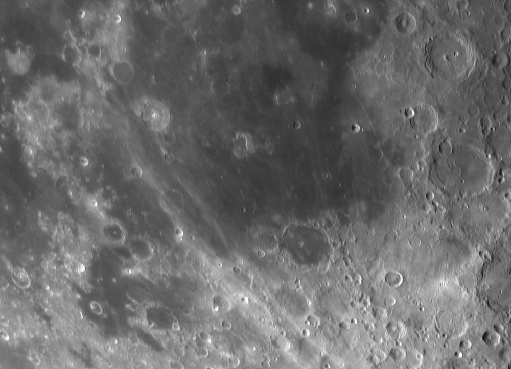 1670969172_g_Moon_055828_260319_ZWOASI224MC_Rouge_21._pipp_AS_P25_lapl4_ap270.thumb.jpg.537ee6e134037597cb00da57aec602f6.jpg
