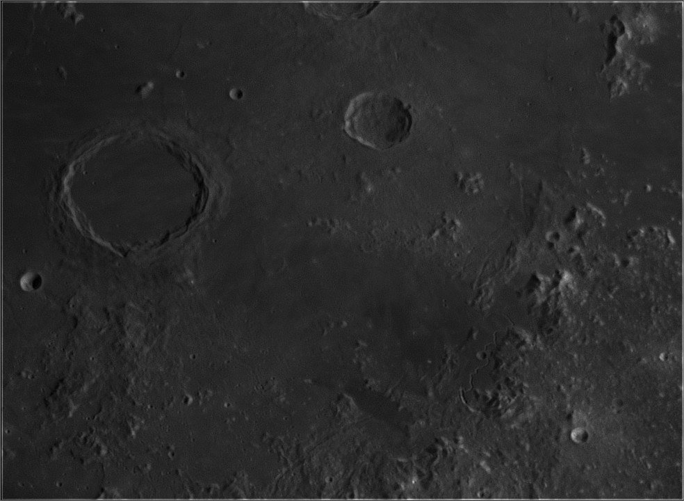 226016888_Moon_194441_160319_ZWOASI224MC_G_AS_P25_lapl6_ap1182.jpg.d15de5b1a0f3bf0d871f4daa9a66218d.jpg