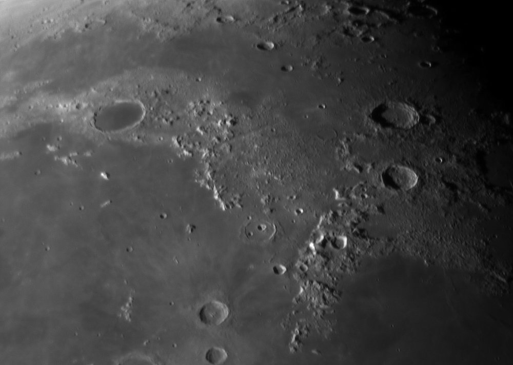 400443211_g_Moon_055236_260319_ZWOASI224MC_Rouge_21._pipp_AS_P25_lapl4_ap264.thumb.jpg.c5b76f3ae0b33e794fb42216beb8de65.jpg
