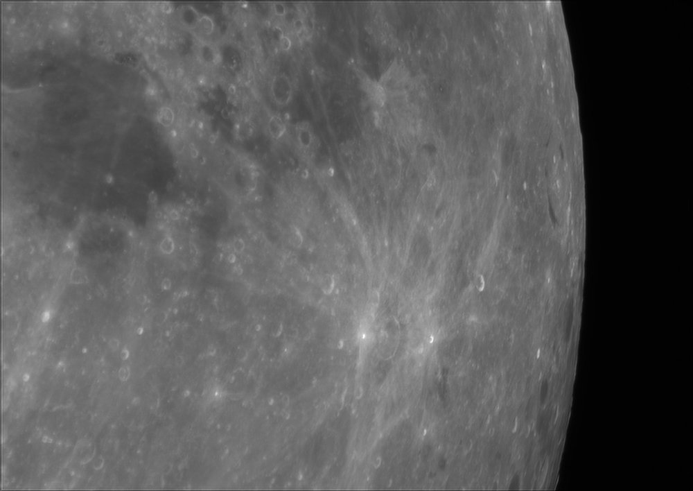 791679786_Moon_220827_200319_ZWOASI224MC_G_AS_P50_lapl4_ap400.thumb.jpg.53b6e037f48fe0c94ad6a38b8bbab406.jpg