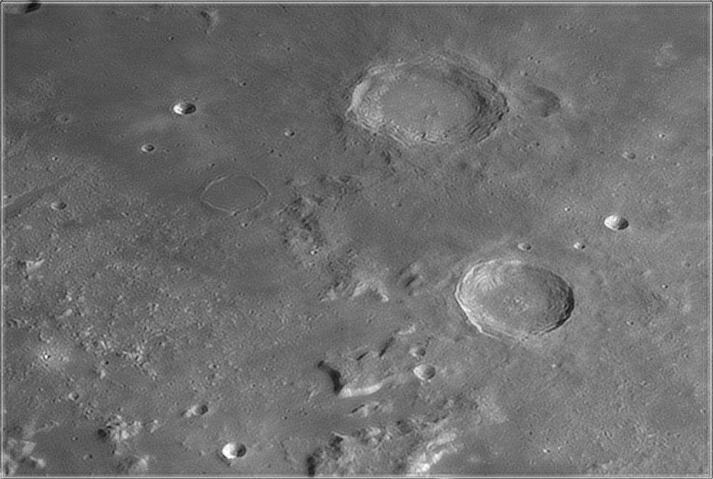 109079097_Moon_213815_140419_ZWOASI224MC_IR_742nm_AS_P40_lapl6_ap316.jpg.a73e6f79e9a5a0279a36dd261253aab1.jpg